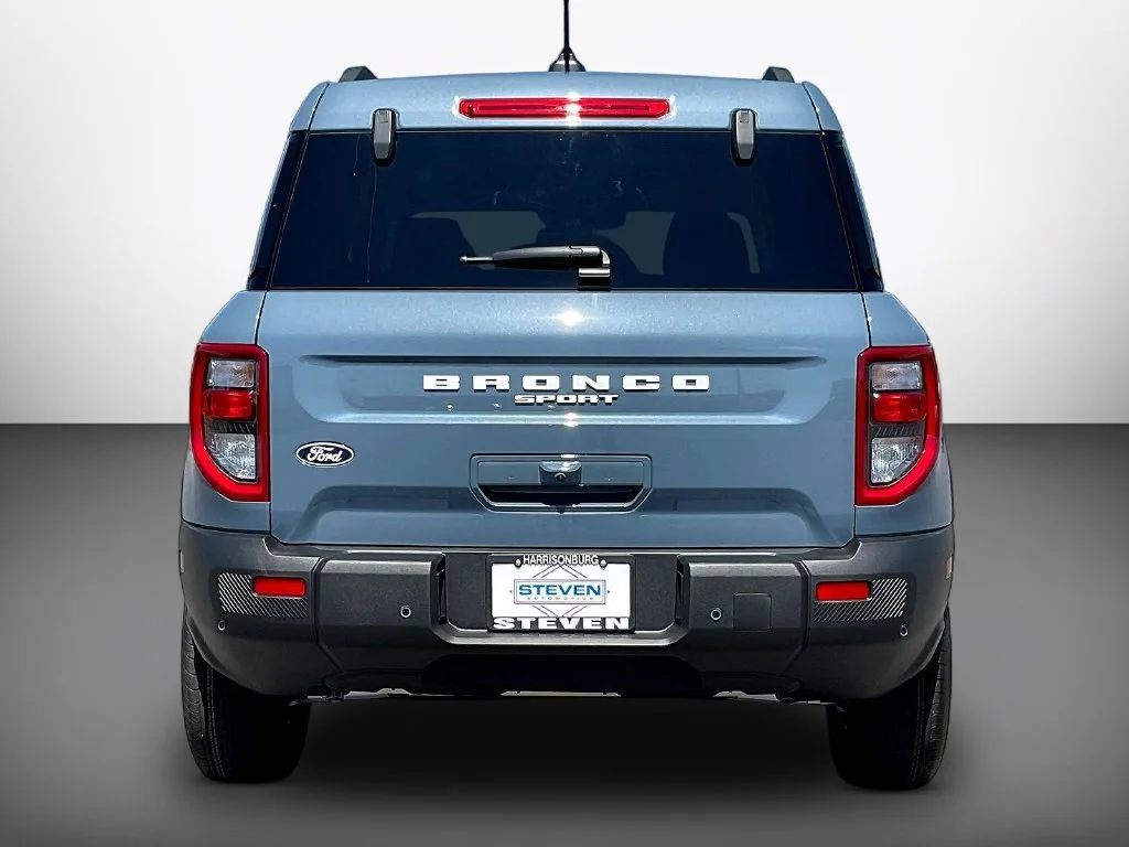 New 2026 Azure Gray Metallic Tri-Coat Ford Big Bend® image 4