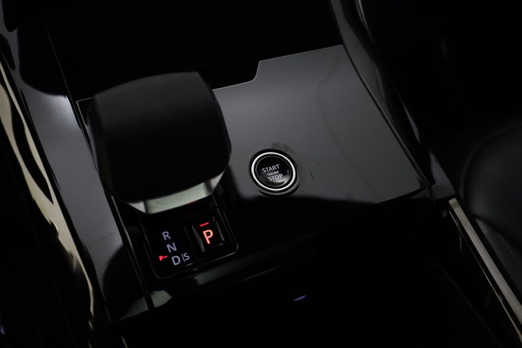 Certified Used 2026 Black Land Rover SE image 12