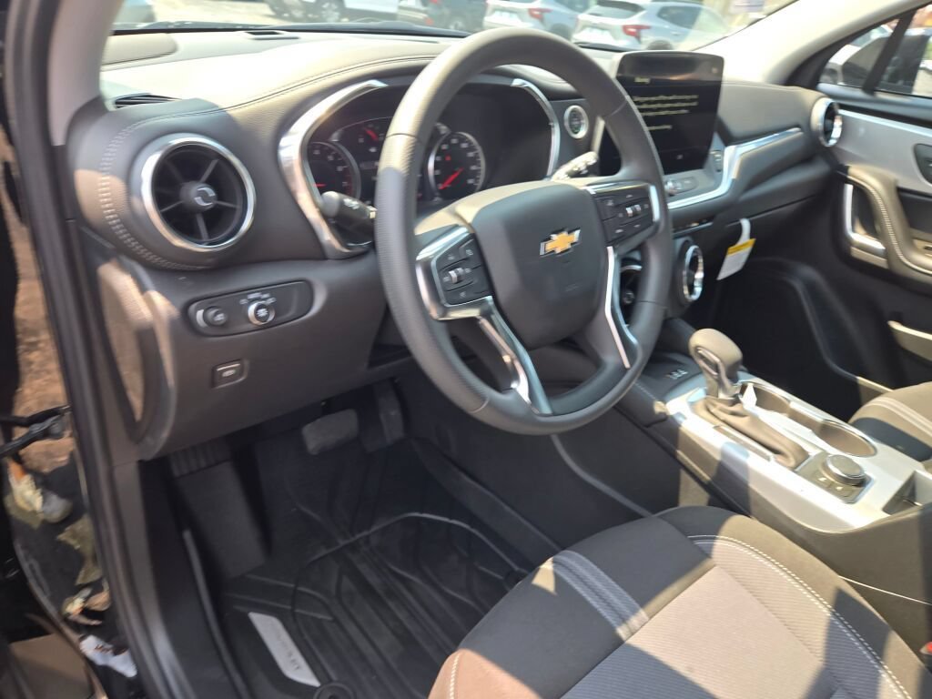 New 2026 Black Chevrolet 2LT image 17