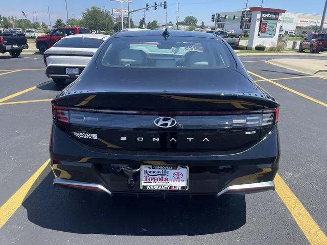 2025 Hyundai Sonata Hybrid SEL - Photo 32