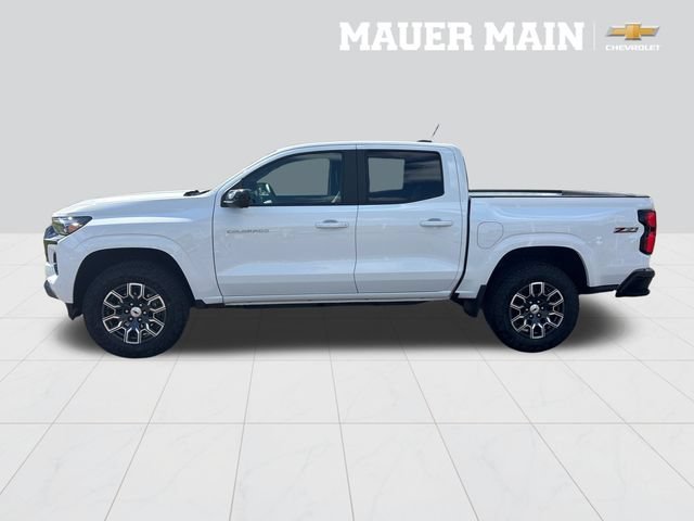 New 2026 Summit White Chevrolet Z71 image 2