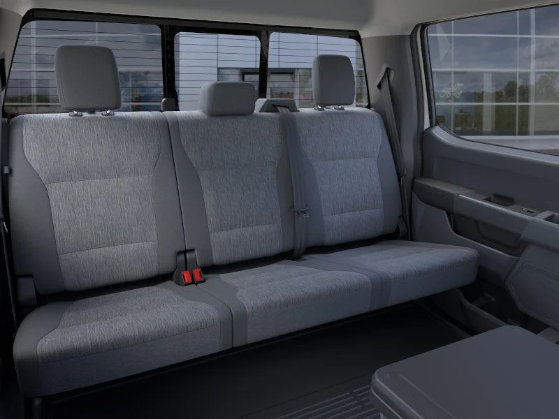 New 2026 Oxford White Ford XL image 11