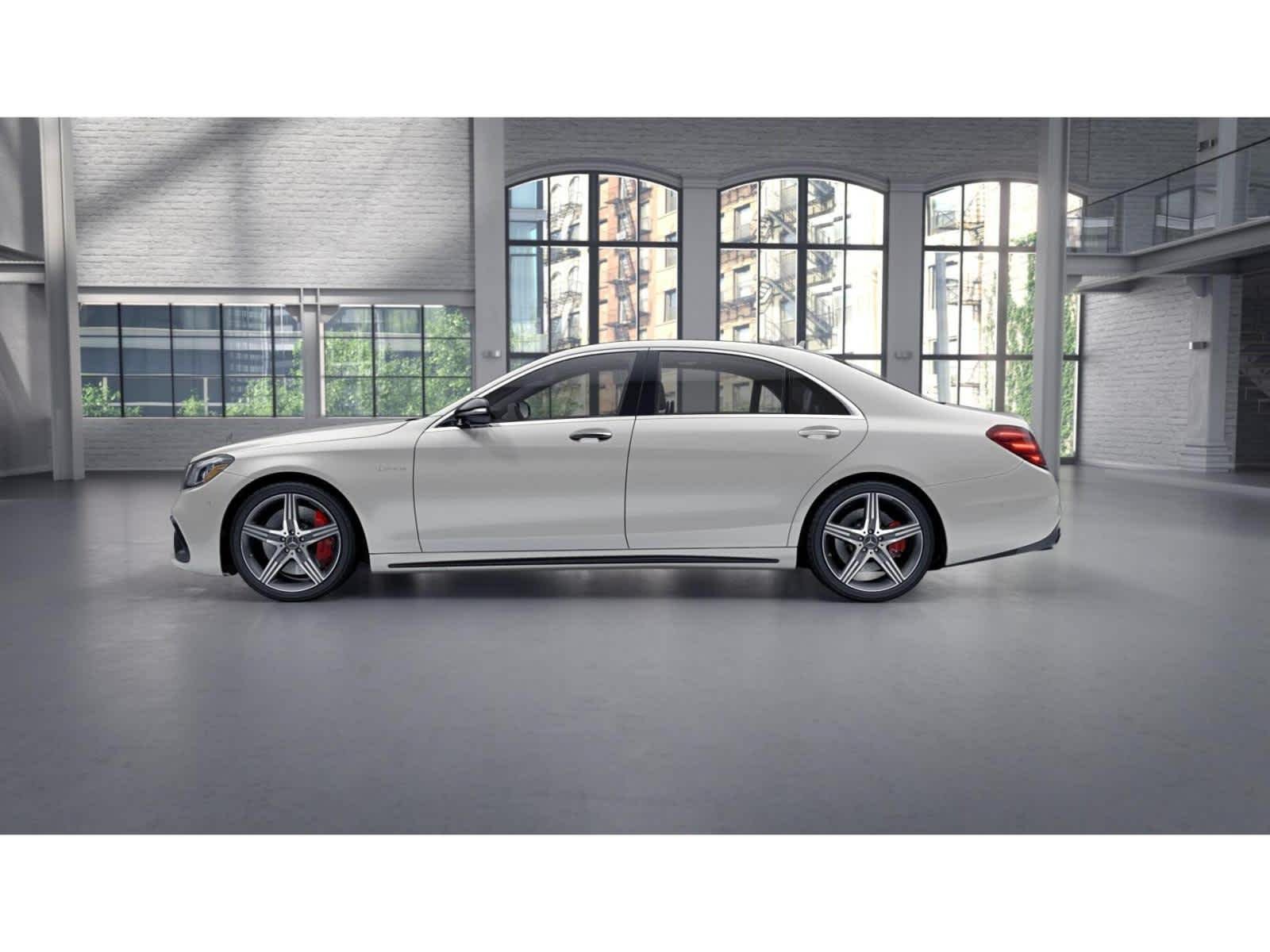Used 2019 designo Diamond White Mercedes-Benz AMG® S 63 image 34
