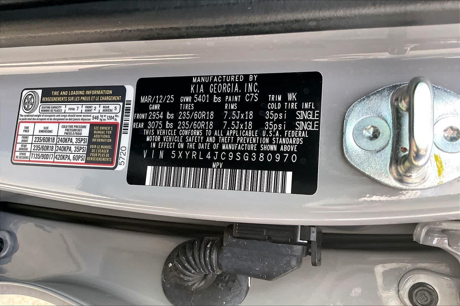 2025 Kia Sorento S - Photo 37
