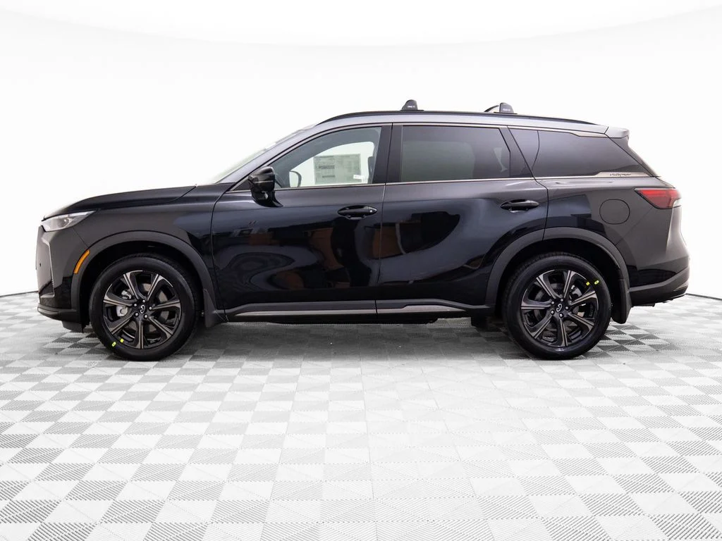 New 2027 MINERAL BLACK INFINITI Autograph AWD image 2