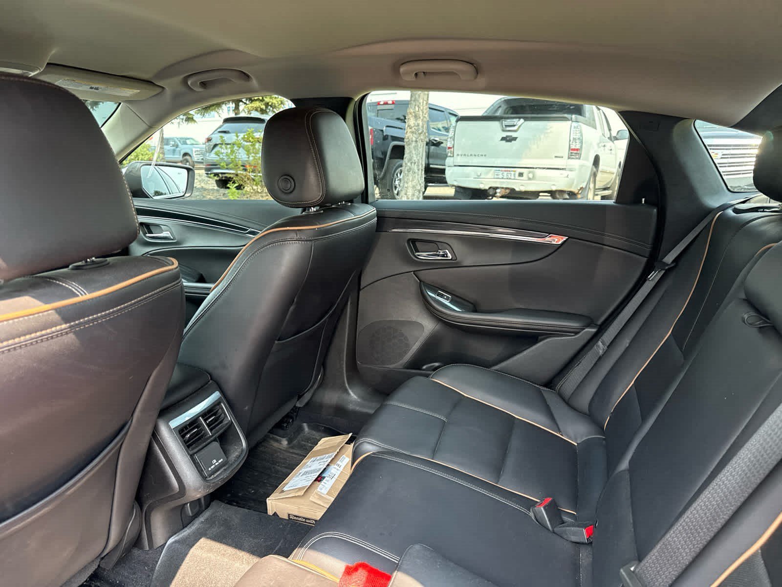 Used 2020 BLACK Chevrolet Premier image 8