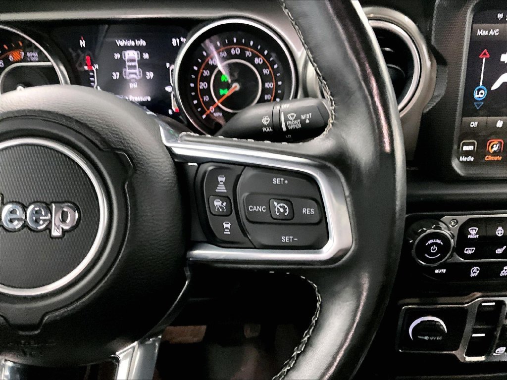 Used 2023 White Jeep Sahara image 24