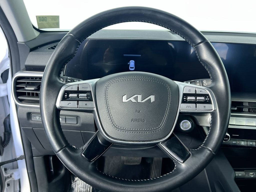 Used 2023 White Kia LX image 15