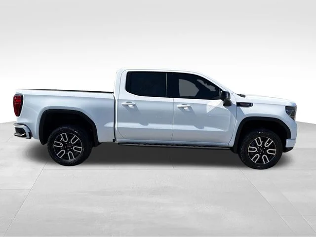Used 2026 White GMC AT4 image 8