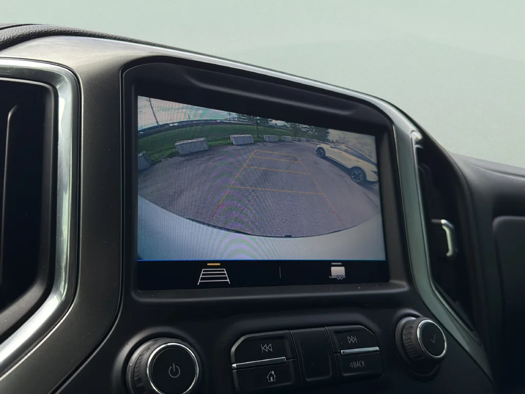 Used 2019 White Chevrolet LT Trail Boss image 9