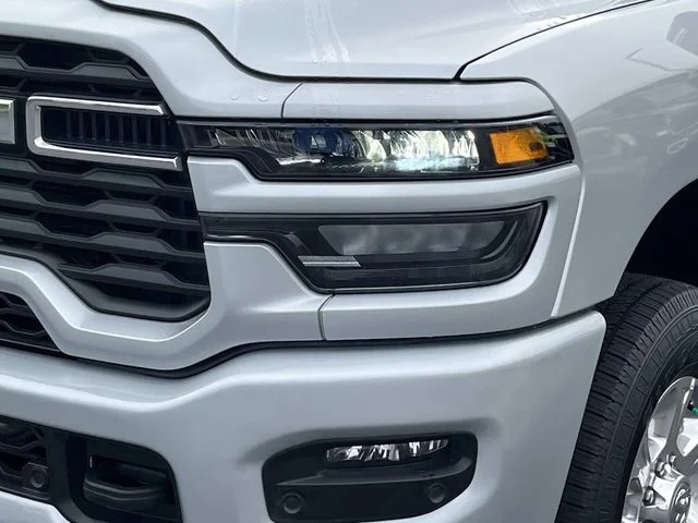 New 2026 Silver-Zynith Exterior Paint RAM Big Horn image 10