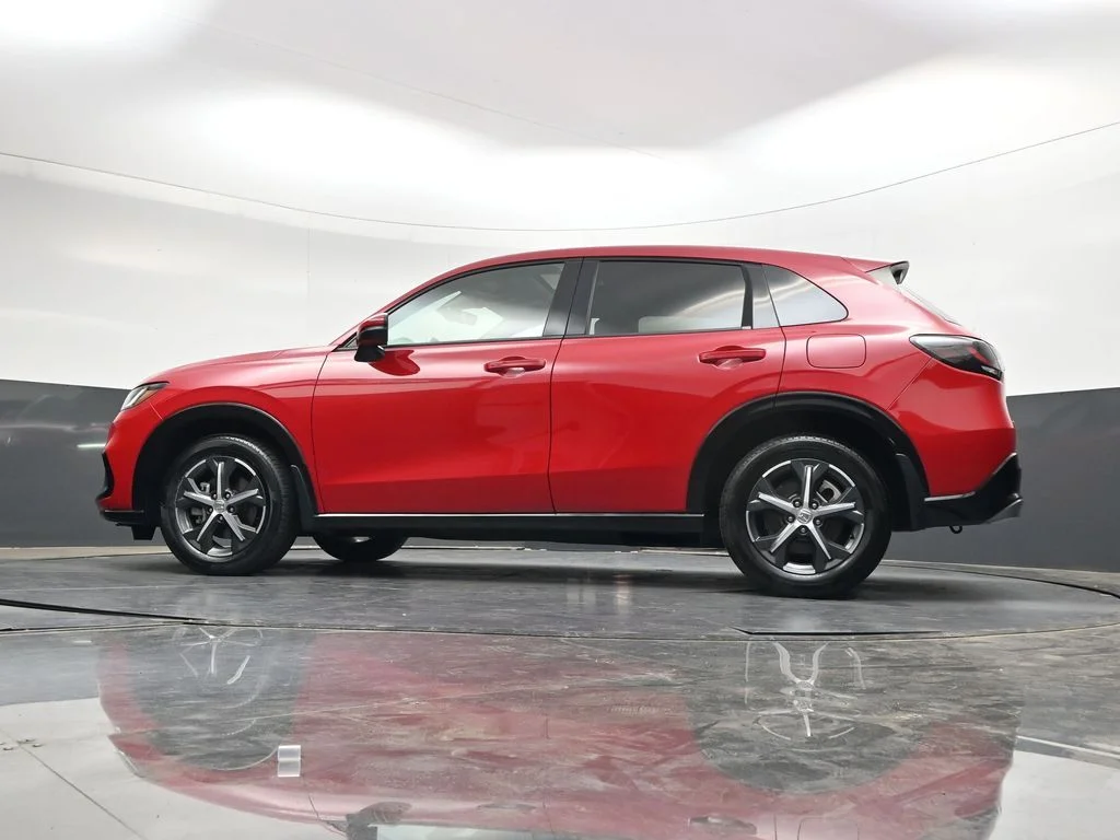 Certified Used 2024 Red Honda EX-L image 34