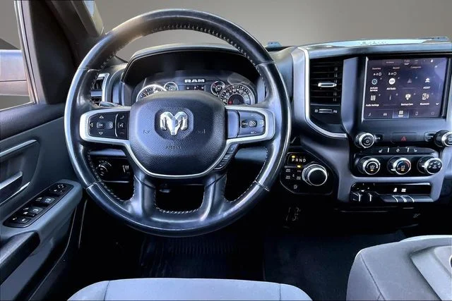 Used 2023 White Ram Big Horn/Lone Star image 9