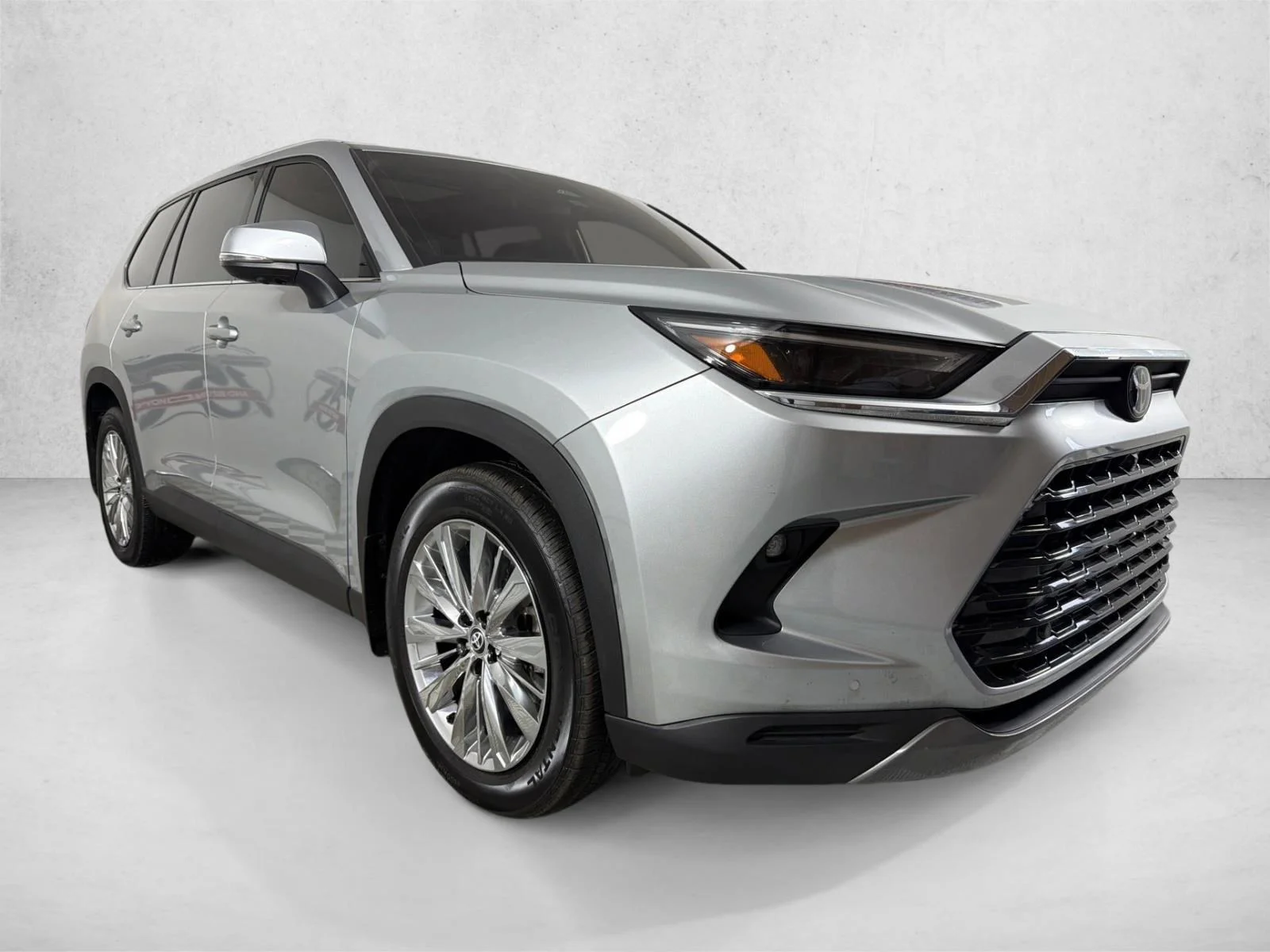 Used 2024 Silver Toyota XLE image 1