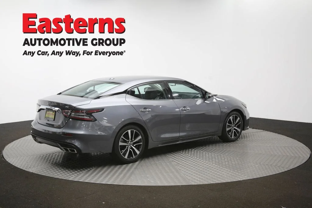 Used 2023 Gray Nissan SV image 42