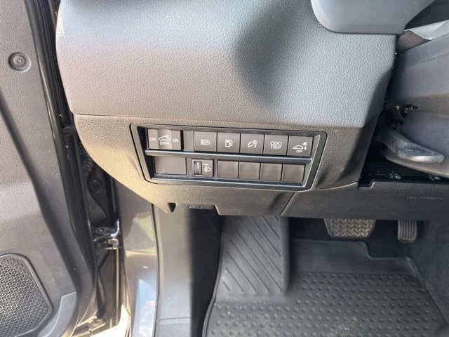 2024 Toyota Tundra Limited - Photo 31