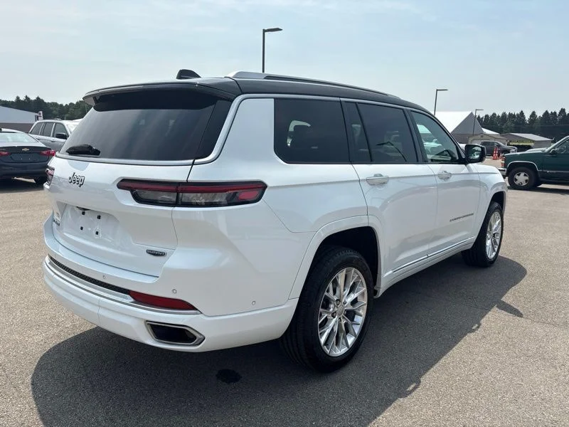 Certified Used 2021 White Jeep Summit image 3
