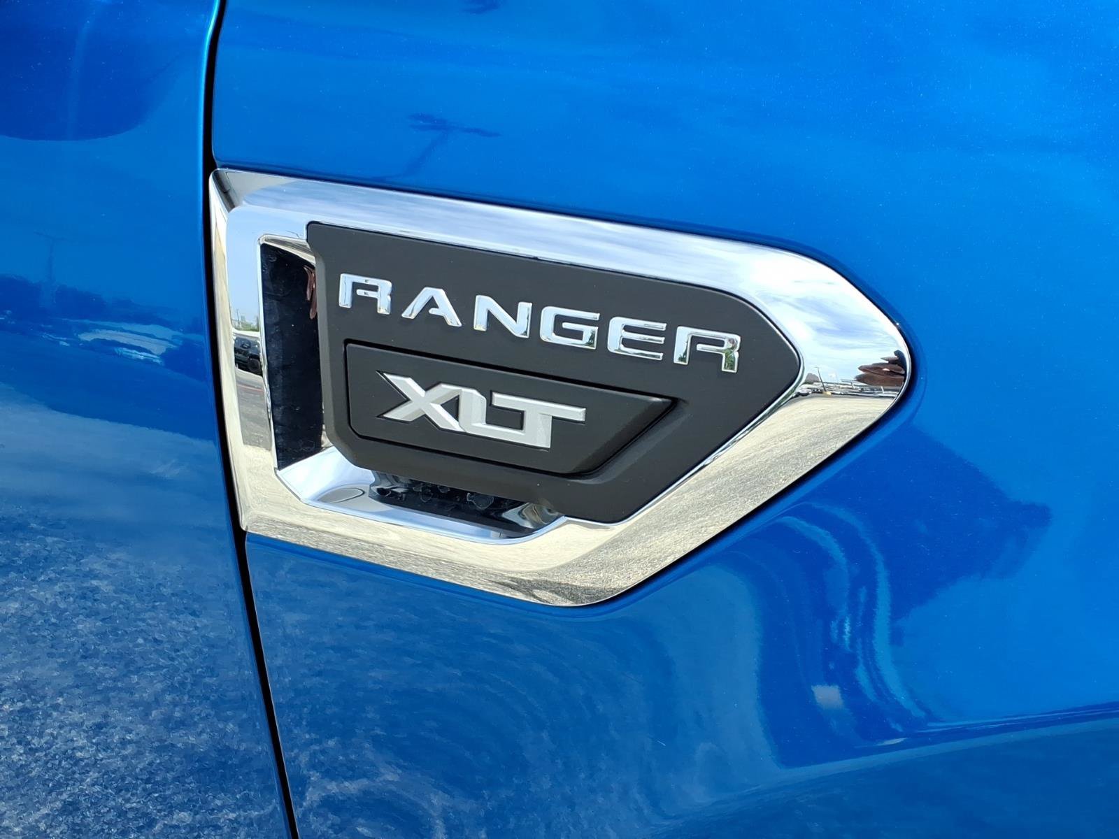 Used 2023 Blue Ford LARIAT image 7