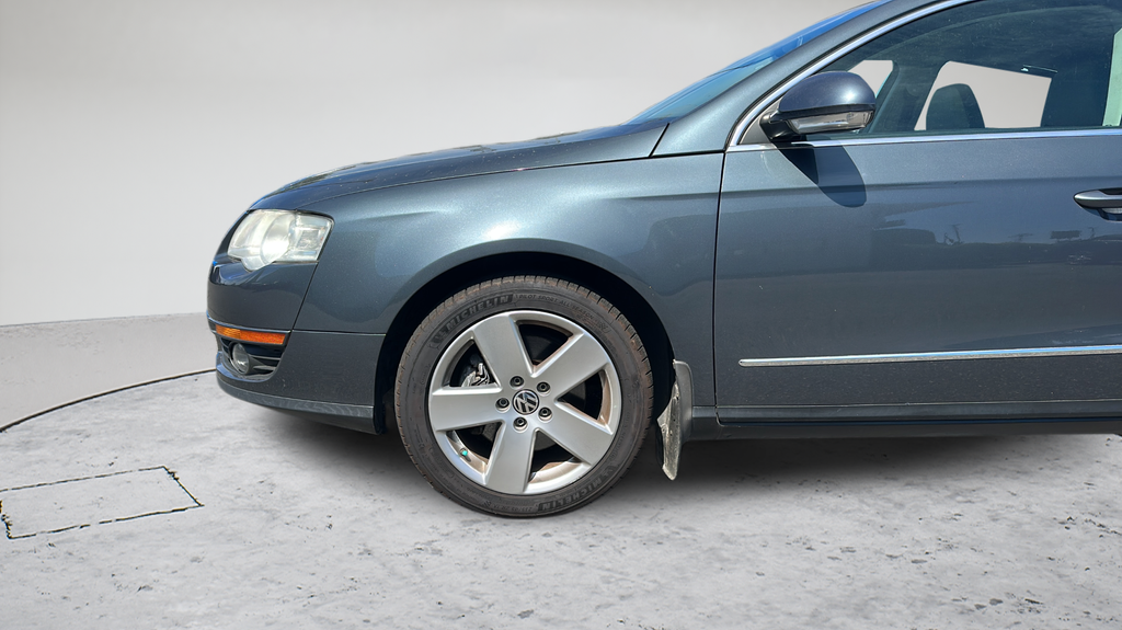Used 2009  Volkswagen Komfort image 21