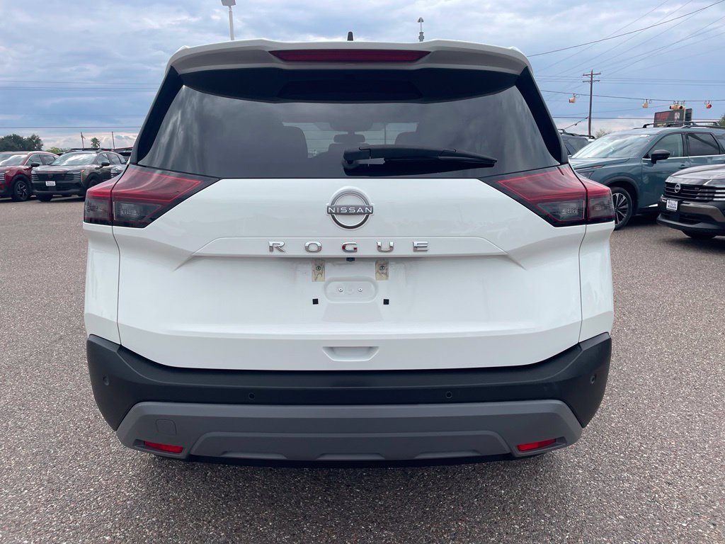 Used 2023 White Nissan S image 8