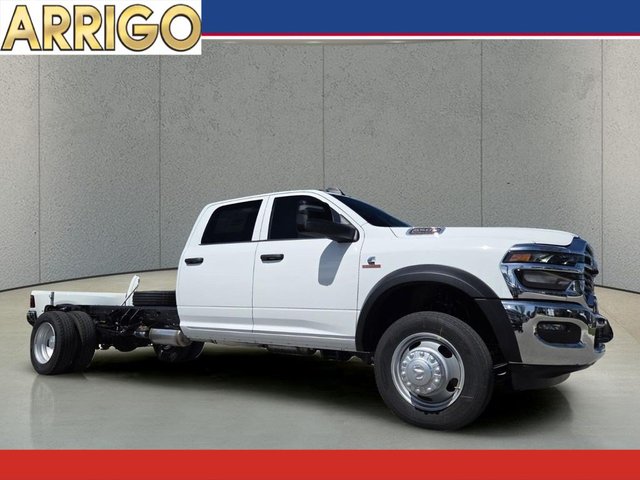 2027 RAM 5500 Chassis Cab Tradesman
