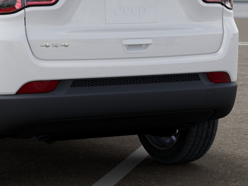 New 2026 Bright White Clear-Coat Exterior Paint Jeep COMPASS LIMITED ALTITUDE 4X4 image 39
