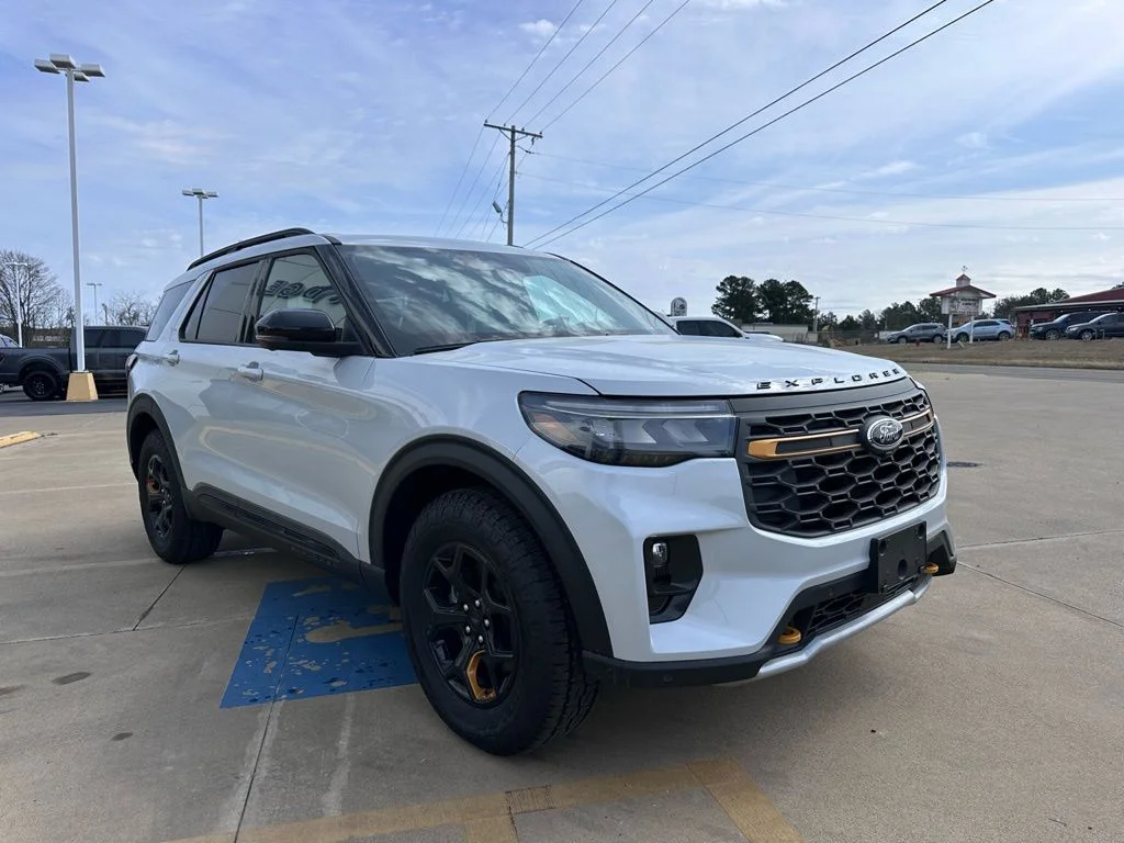 2026 Ford Explorer Tremor - Photo 6