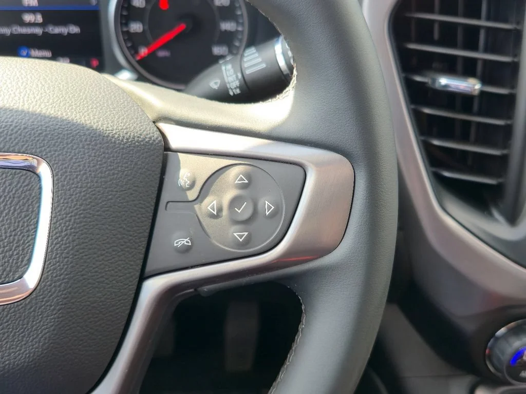 2023 GMC Acadia AT4 - Photo 21