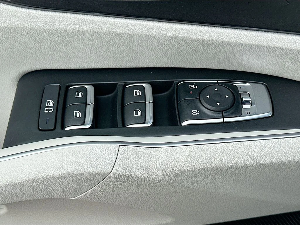 New 2026 Wolf Gray Kia EX image 18
