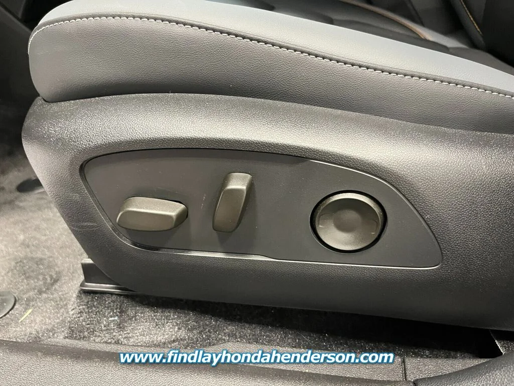 New 2026 Mercury Silver Metallic Honda Touring image 27