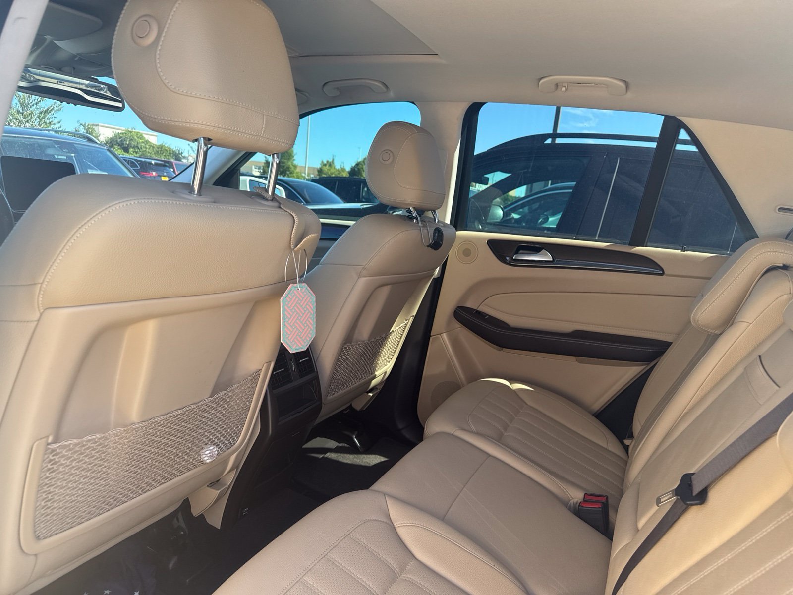 Used 2017 White Mercedes-Benz GLE 350 image 2