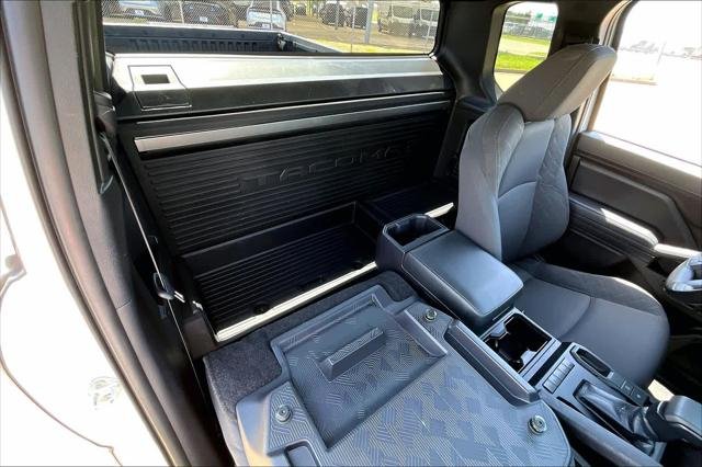 Certified Used 2024 ICE CAP Toyota  image 17