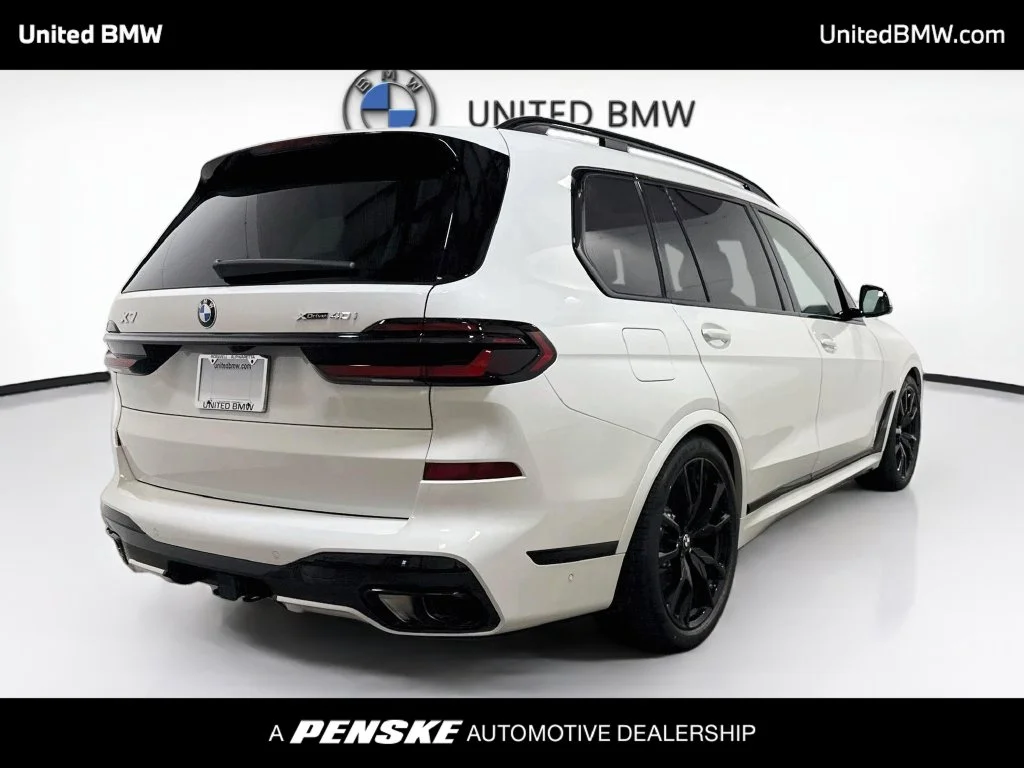 New 2027 Alpine White BMW xDrive40i image 5