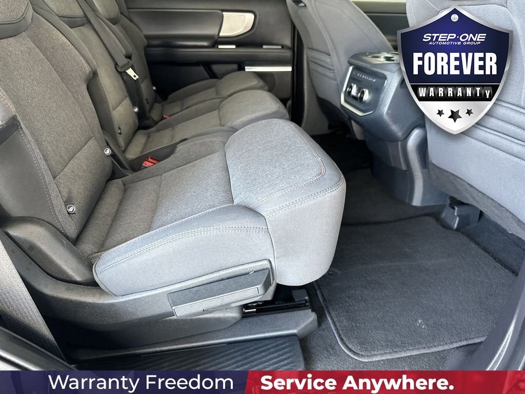 Used 2025 Silver Ford Active image 34