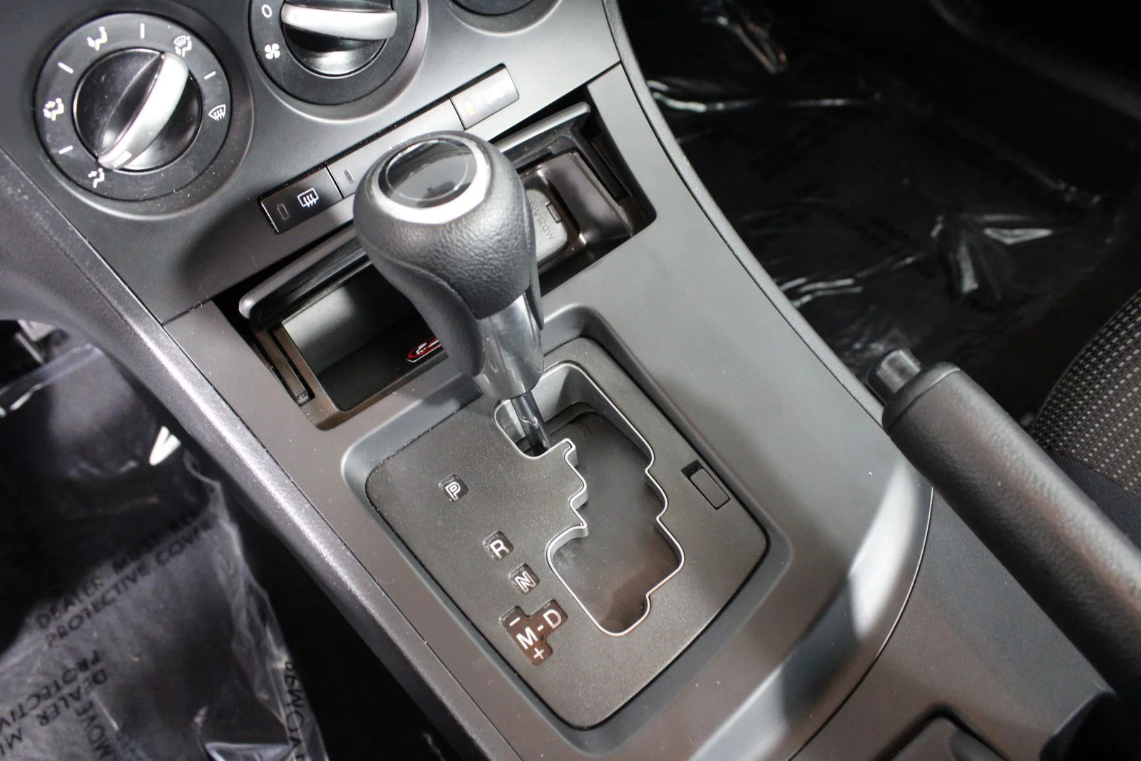 Used 2013 Black Mazda i Sport image 21