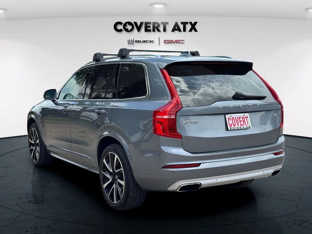 Used 2020 Gray Volvo T6 Momentum image 5