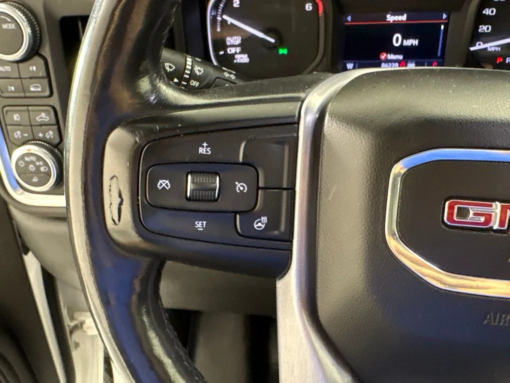 Used 2020 White GMC SLT image 41