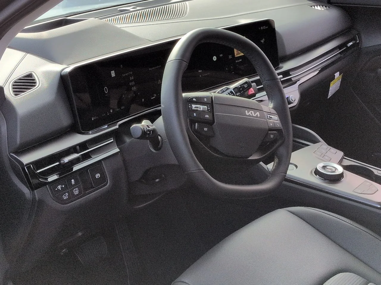 New 2026 Shadow Matte Gray Kia SX Prestige image 10