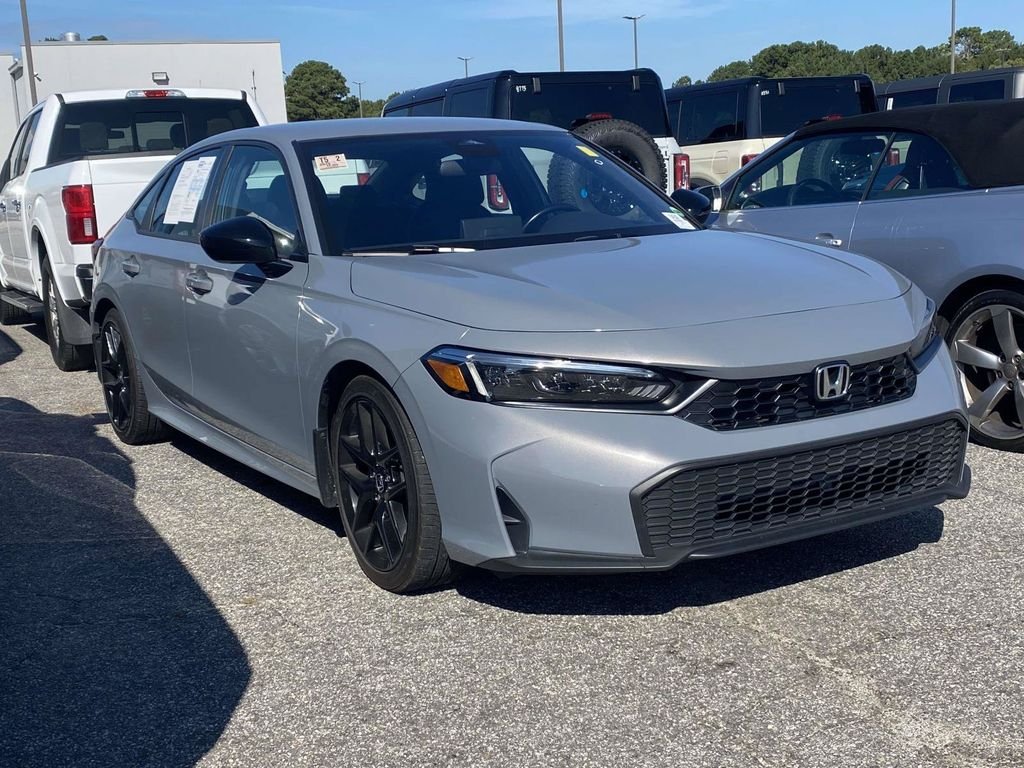 Used 2025  Honda Sport image 1