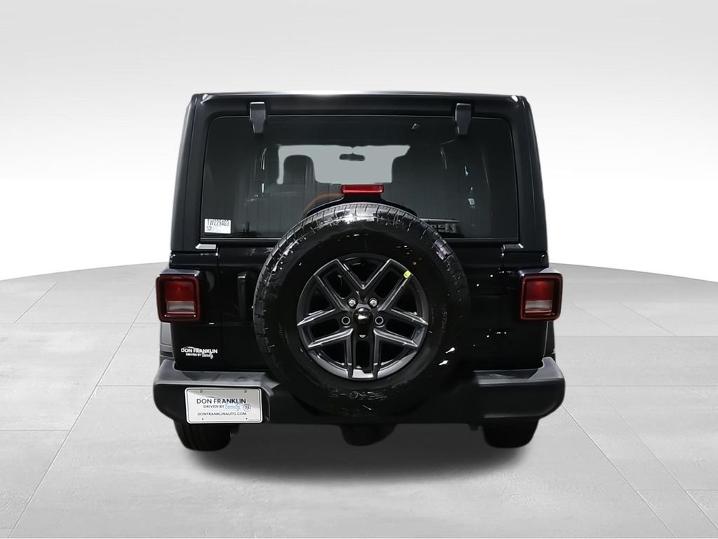 2026 Jeep Wrangler 4-Door Sport - Photo 8
