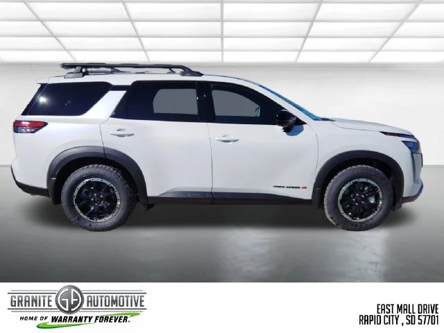 New 2026 Everest White Pearl TriCoat Nissan Rock Creek® image 6