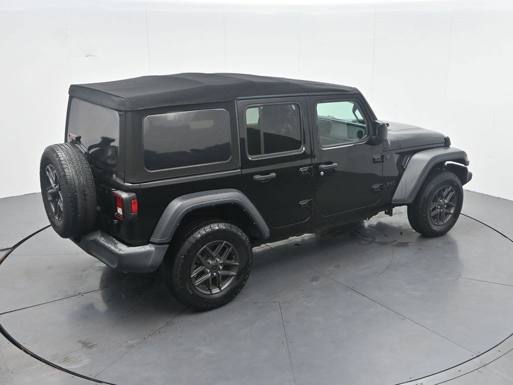 Used 2024 Black Clearcoat Jeep Sport S image 30