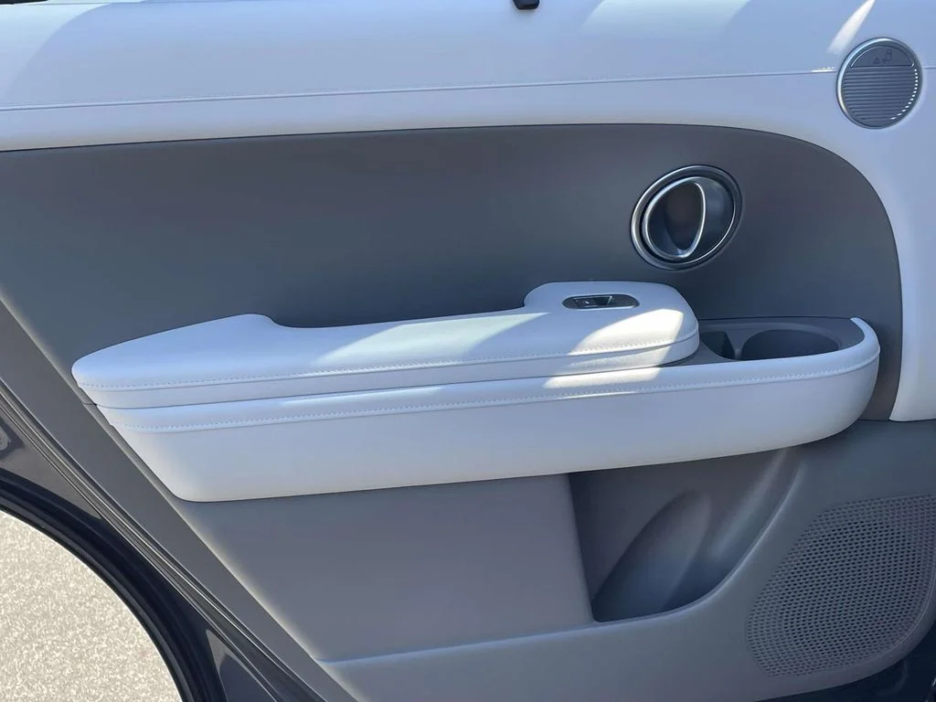 New 2026 Gray Hyundai SEL image 10