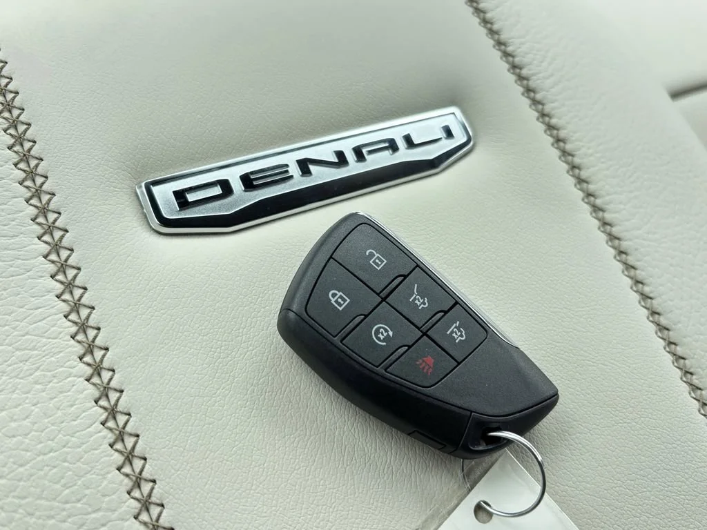 New 2026 Glacier White Tricoat GMC Denali image 26