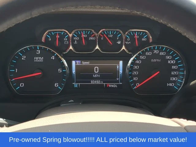Used 2018 White GMC SLT image 29