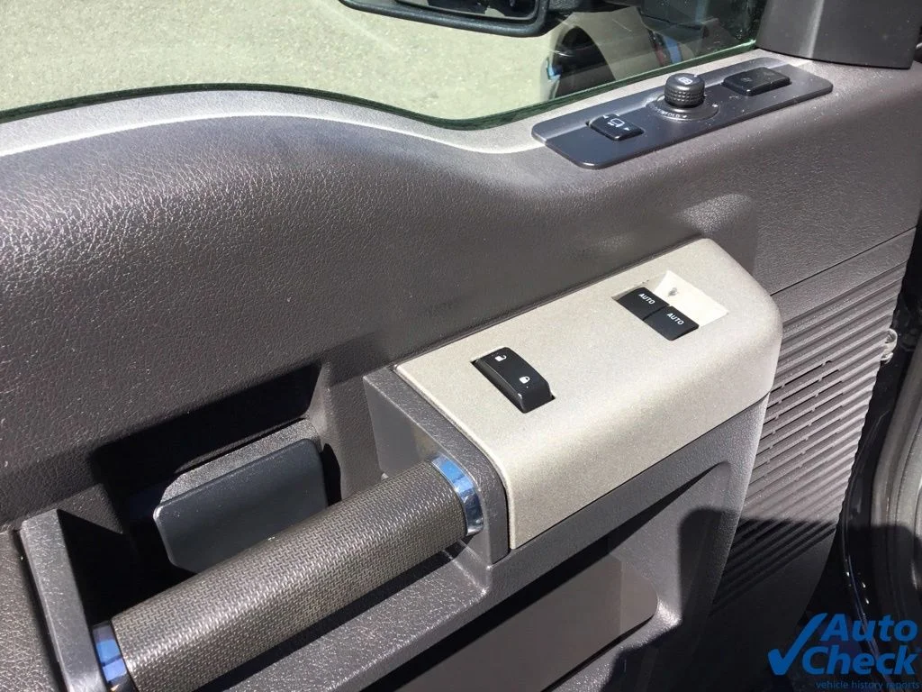 Used 2016 Black Ford Lariat image 26