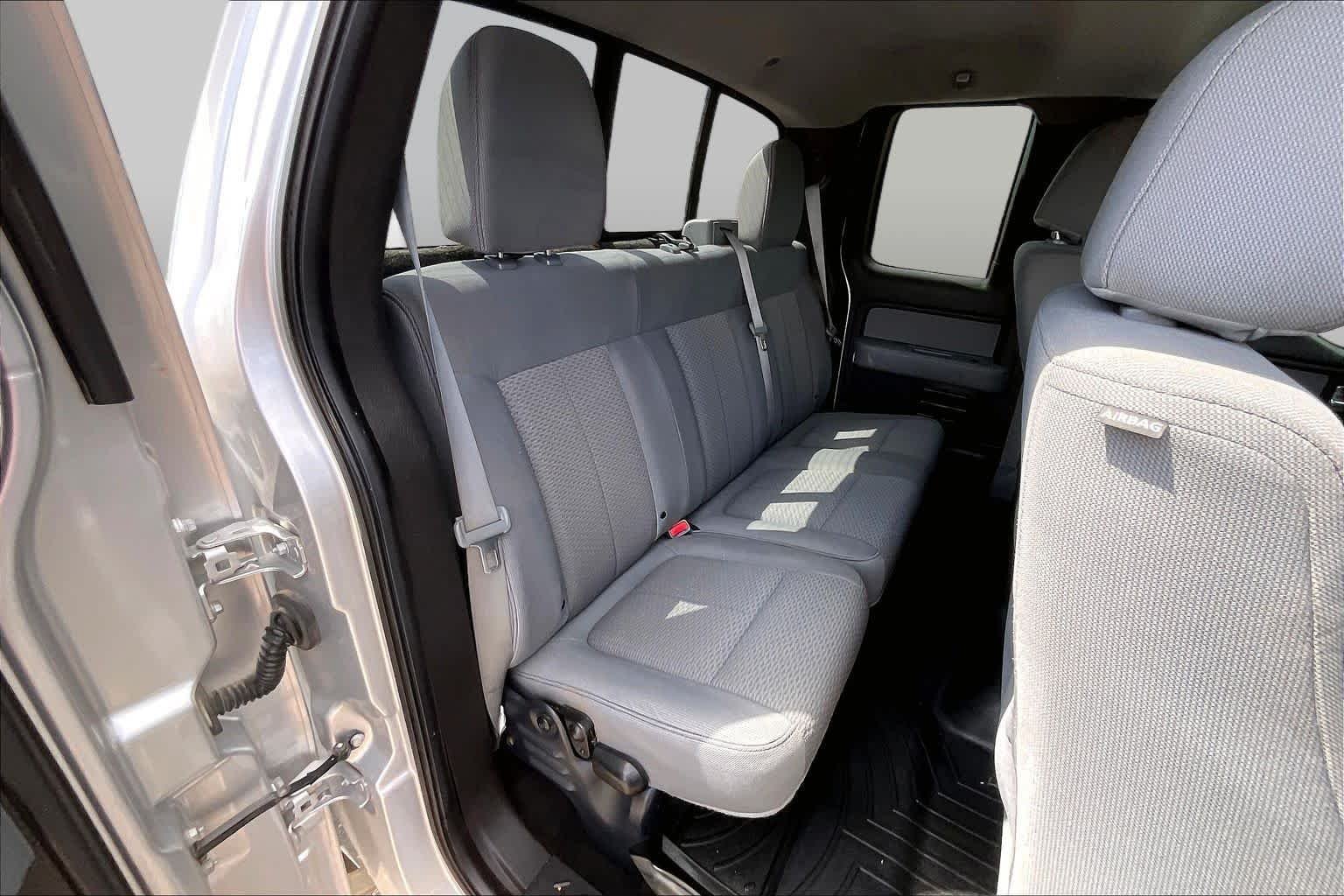 Used 2012 Ingot Silver Metallic Ford XLT image 18