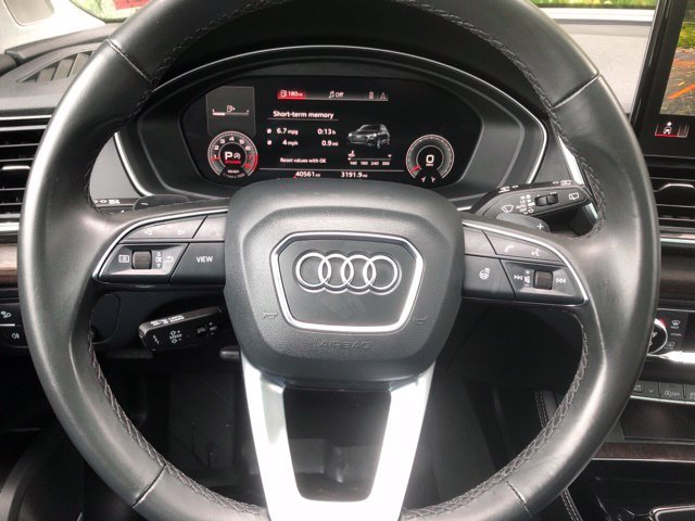 Used 2023 Daytona Gray Pearl Effect Audi 45 S line Premium image 25