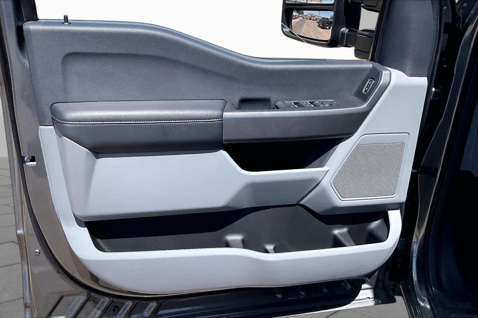 New 2026 Carbonized Gray Metallic Ford F-350® XLT image 10