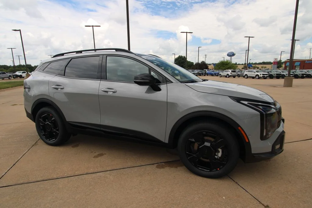 New 2026 Gray Kia  image 3